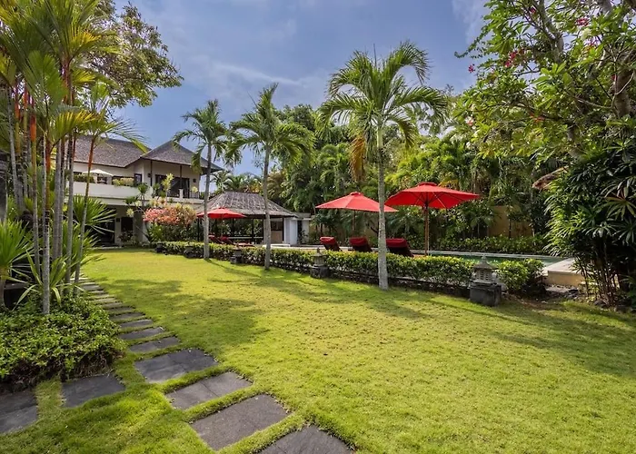 Kalimaya I Luxury 5 Bedroom With Huge Garden & Lap Swimming Pool 150-metres To 别墅